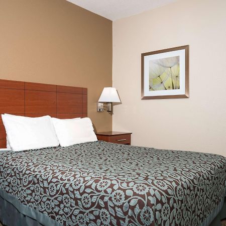 Days Inn By Wyndham Mankato Zewnętrze zdjęcie