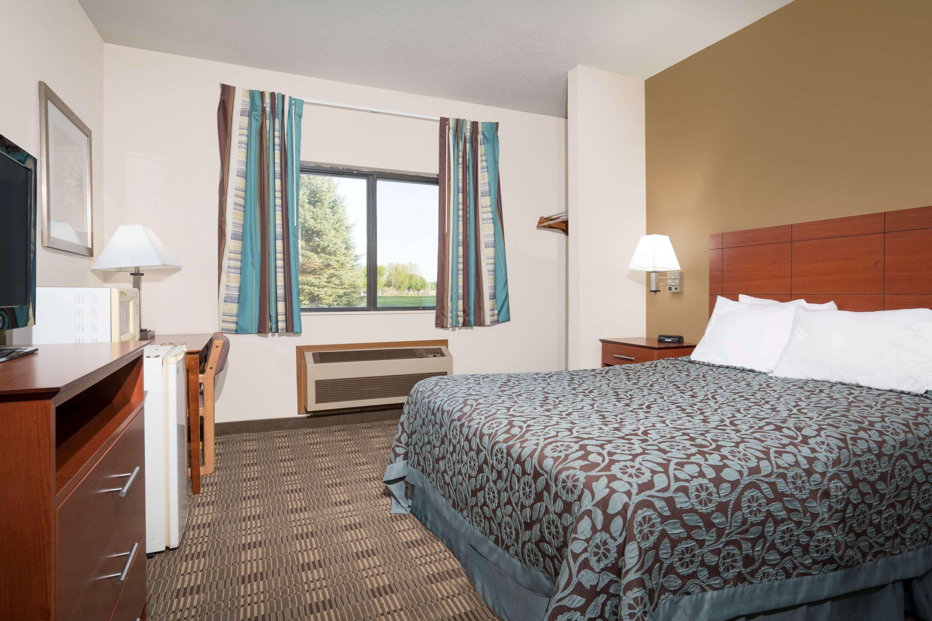 Days Inn By Wyndham Mankato Zewnętrze zdjęcie