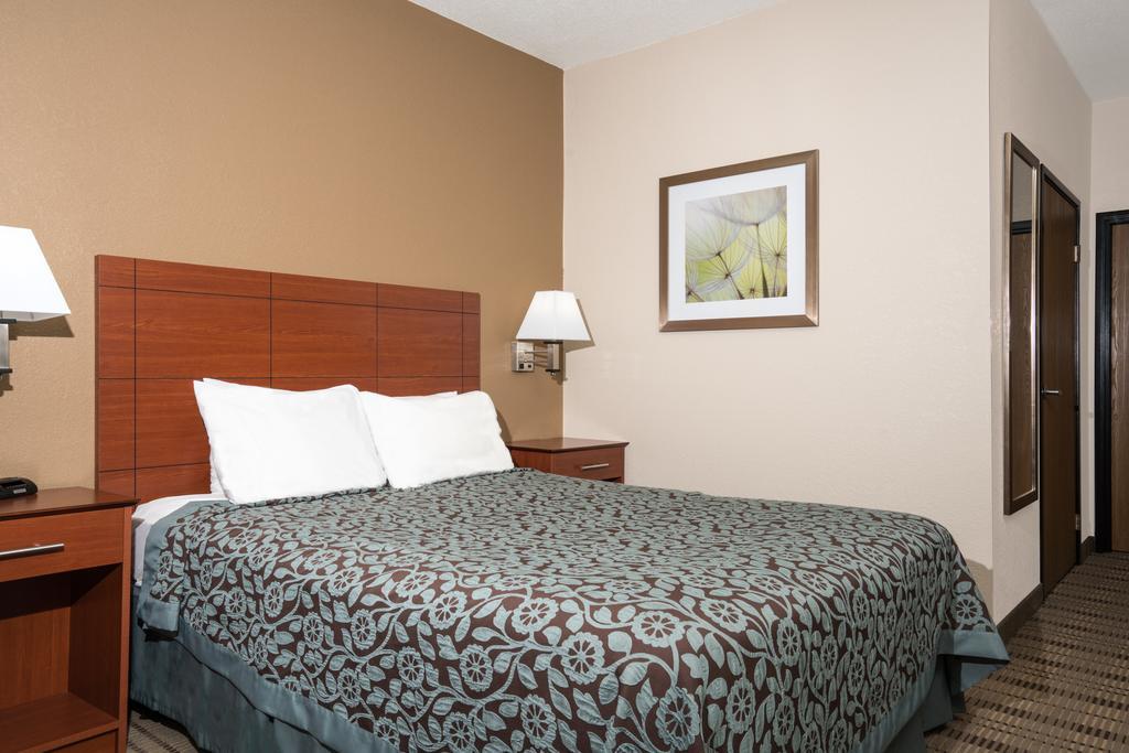 Days Inn By Wyndham Mankato Zewnętrze zdjęcie