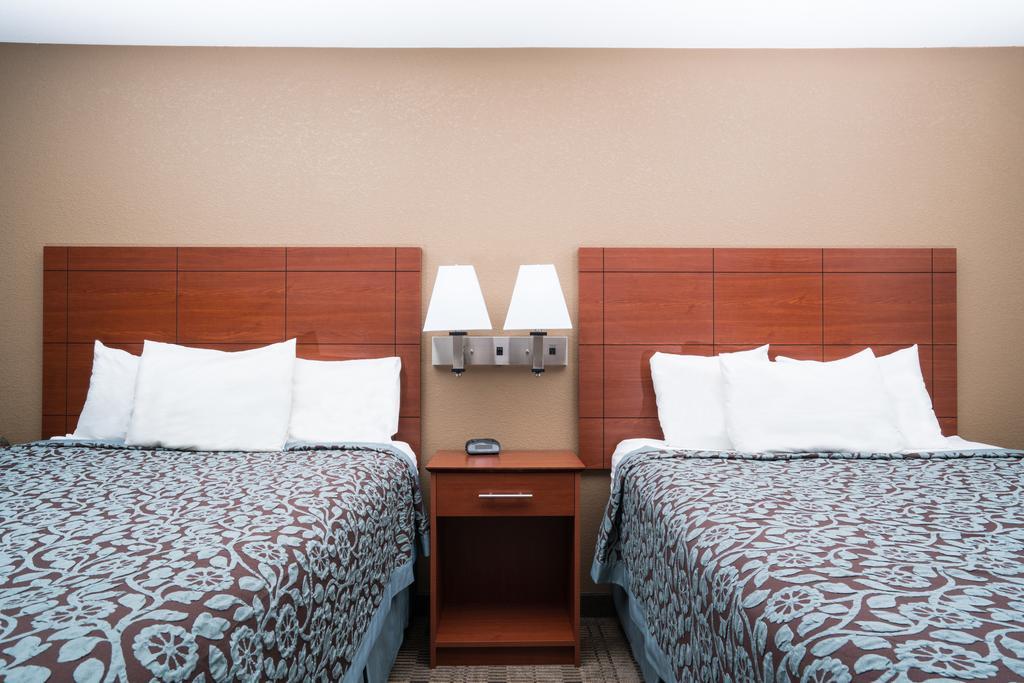 Days Inn By Wyndham Mankato Zewnętrze zdjęcie