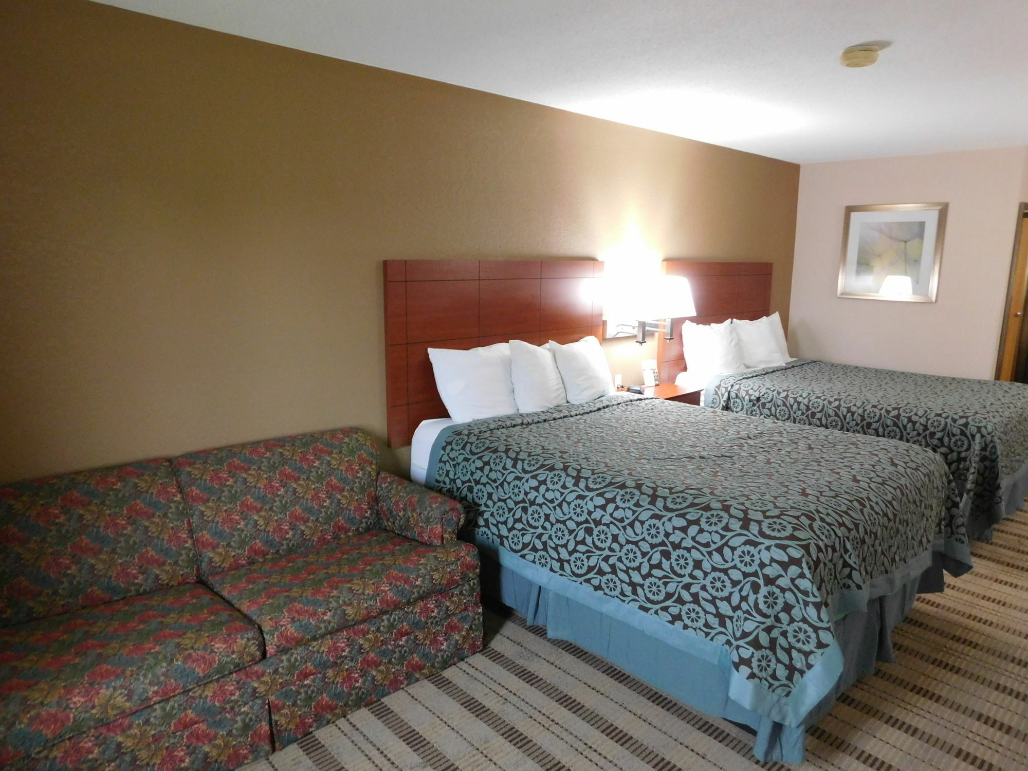Days Inn By Wyndham Mankato Zewnętrze zdjęcie